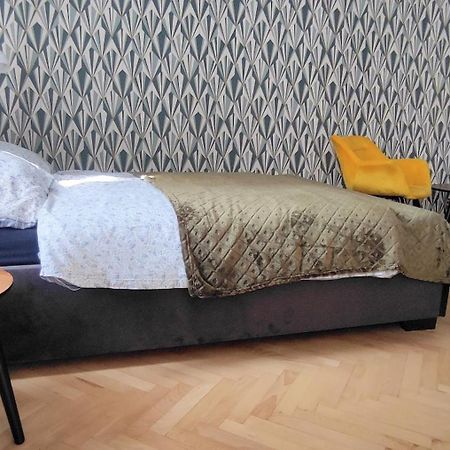 Apartament Przy Parku Ряшів Екстер'єр фото